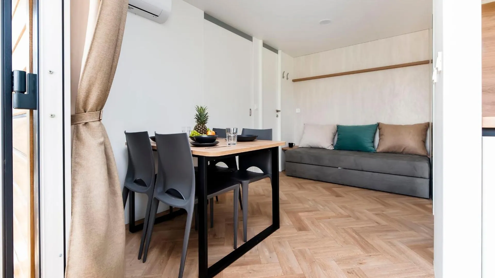 ** Kemp Mobile Homes Casapini In Fkk Camping Solaris Poreč Chorvatsko